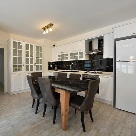 Oezerler Apartment Trabzon