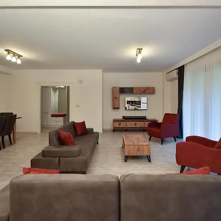 Oezerler Apartment